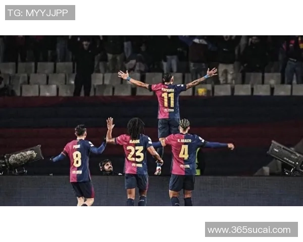 友谊赛精彩瞬间本菲卡以3-0战胜巴萨全场沸腾