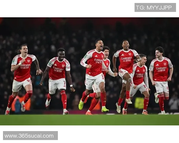 英超热战：利物浦狂胜多特蒙德乌龙球成比赛转折点数据分析引人关注