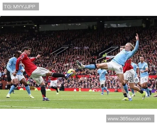 欧联杯惊现冷门曼城与巴萨激战成平局帽子戏法引发全场热潮