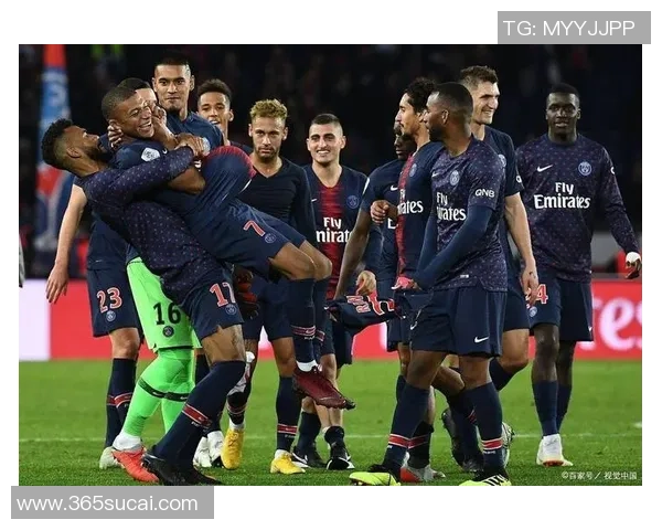 切尔西逆转巴黎圣日耳曼引发转会风波全场沸腾