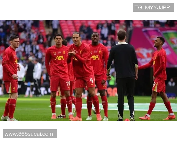 世界杯精彩对决利物浦险胜莱比锡红牌事件引发全场热议战术解析 世界杯精彩对决利物浦险胜莱比锡红牌事件引发全场热议战术解析