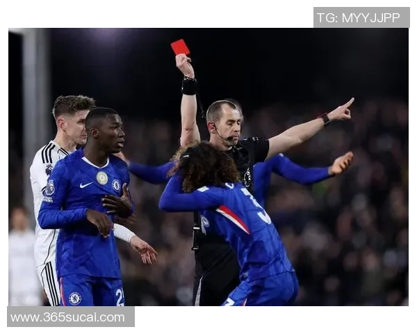 国王杯激战：里昂大胜切尔西红牌事件引发全场热议与数据分析
