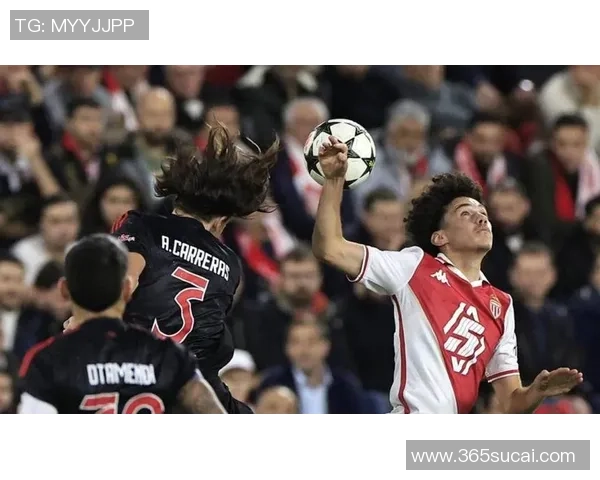 足总杯激战巴黎圣日耳曼与多特蒙德互交白卷补时争议判罚引发全场热议